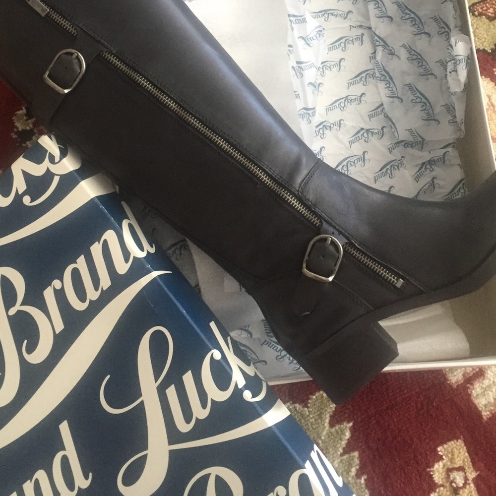 Lucky brand, brand new leather womens boots